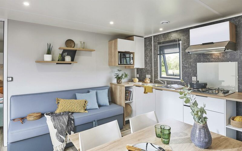 Mobil-home Standing climatisé avec terrasse couverte